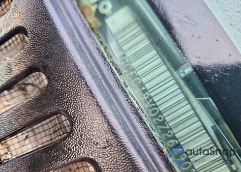 2002 Chevrolet Silverado C1500 z USA, uszkodzony, nr VIN 1GCEC19V02Z264903